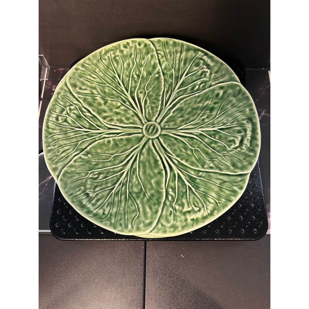Four Bordallo Pinheiro cabbage leaf dinner plates